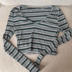 Striped V-Neck Long Sleeve Top